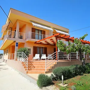  Apartment Mareta Kroatien