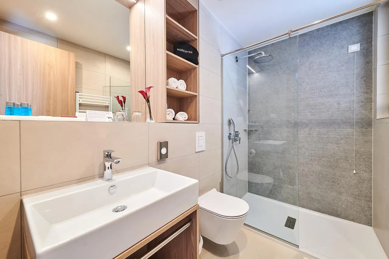 Garden Suites Umag Plava Laguna 4*,